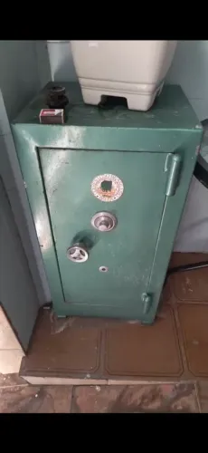 Vendo Cofre aço Reforçado