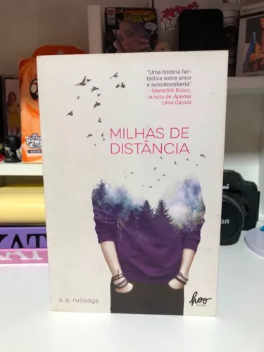 LIVRO: MILHAS DE DISTÂNCIA (A. B. RULEDGE)