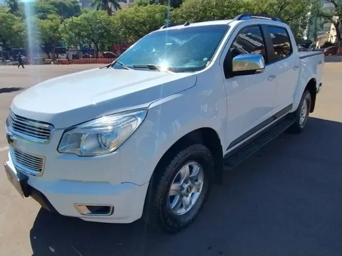 Chevrolet S10 Pick-up LTZ 2.8 TDI 4X4 CD Dies.aut 2013