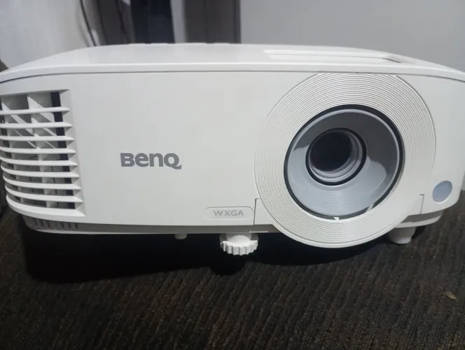 Projetor Benq HDMI