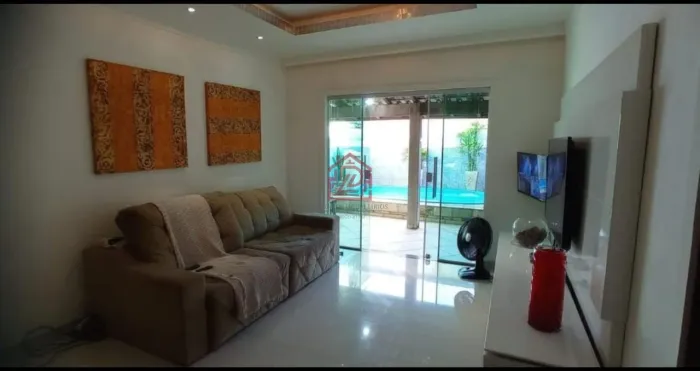 Casa Duplex em Parque Aeroporto - Macaé