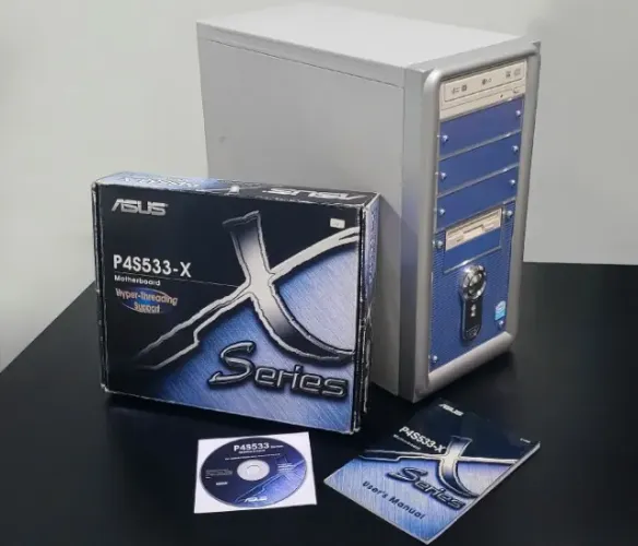 Gabinete Gamer 2002 (Completo e funcionando perfeitamente!)