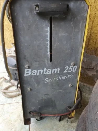 Troco máquina de solda Esab,por rodas de liga leve aro 14 Fiat uno
