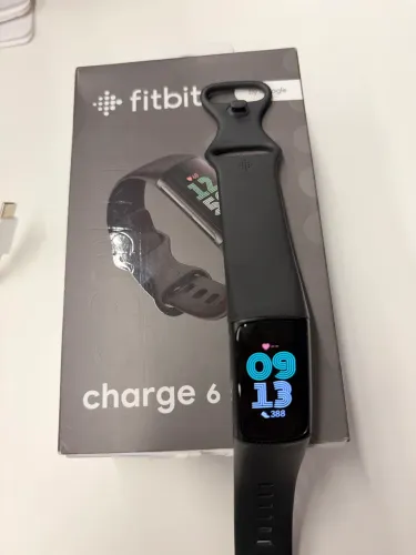 Fitbit Charge 6