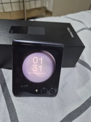 Zflip 5 (leia a descrição)