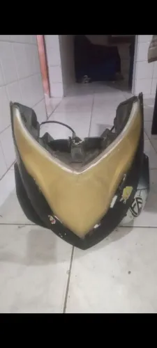Carenagem frontal Dafra Cityclass 200 com detalhes 