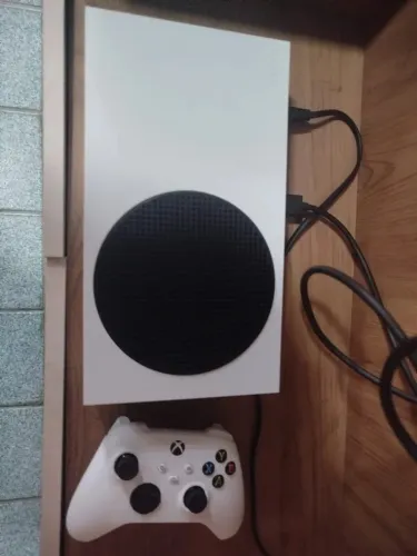 Vendo xbox com defeito ( Não liga)