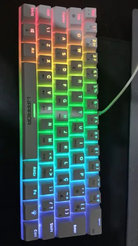 Teclado mecânico Warrior branco