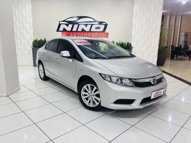 Honda Civic Sedan LXS 1.8/1.8 Flex 16V Aut. 4P 2014