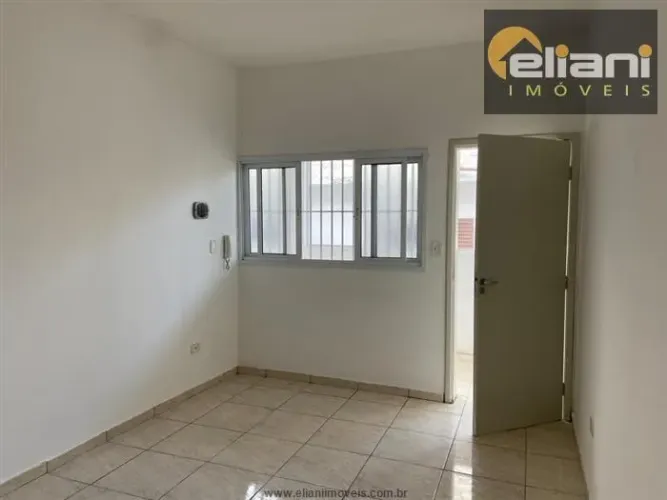 Salas Comerciais para locação em Poá no bairro Calmon Viana