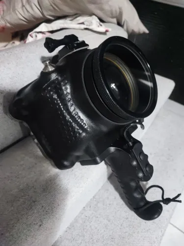 Aquatech Sony A6000/6300/6500 - caixa estanque