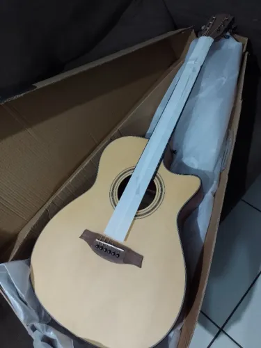 Vendo Violão Benson (Na caixa, nunca usado)