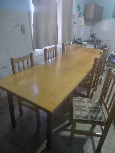 Mesa grande + 6 cadeiras