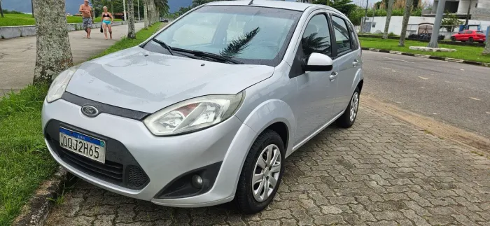 Ford Fiesta SE 1.0 8V Flex 5P 2014