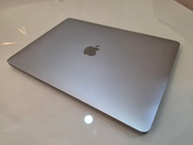 Macbook m1 Air 2020 8gb/128gb em excelente estado.