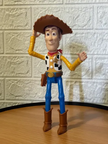 Boneco Woody Toy Story