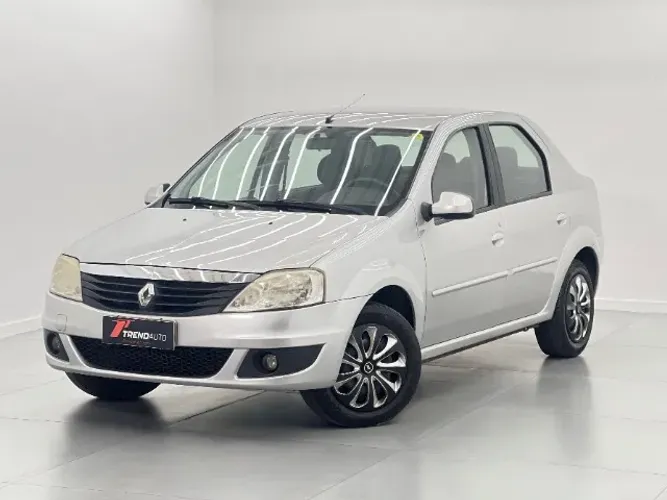 Renault Logan Expression Hi-flex 1.6 8V 4P 2013