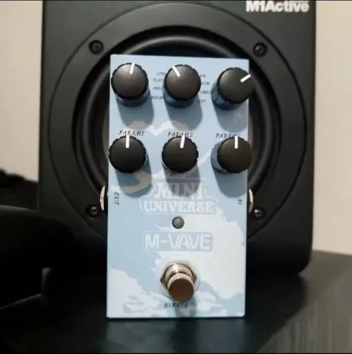 Mini Universe Reverb