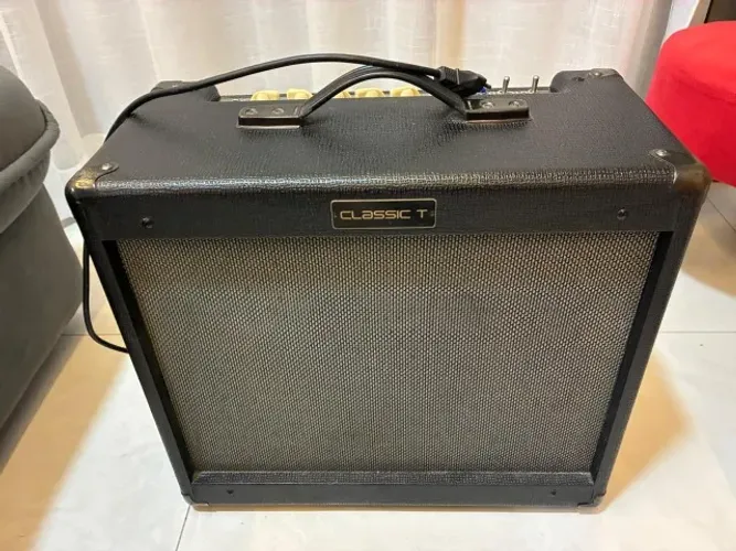 Amplificador Giannini Classic T Valvular Para Guitarra 20w (Usado)