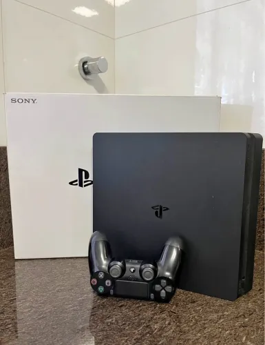 PlayStation 4 Slim 1TB