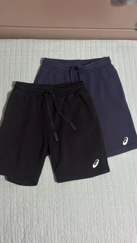 Asics 2 shorts de moletom infantis (um preto e um azul-marinho) - TAM 10