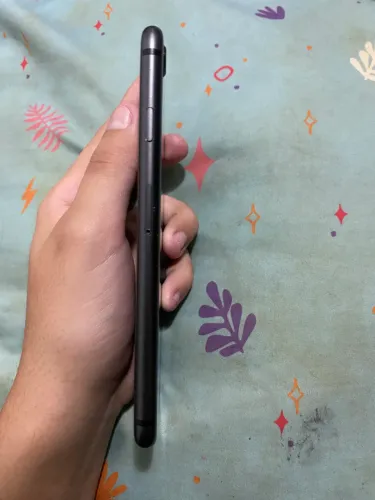 iPhone 8 64gb