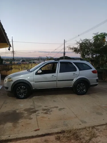 Fiat Palio Weekend Trekking 1.6 Flex 16V 5P 2012