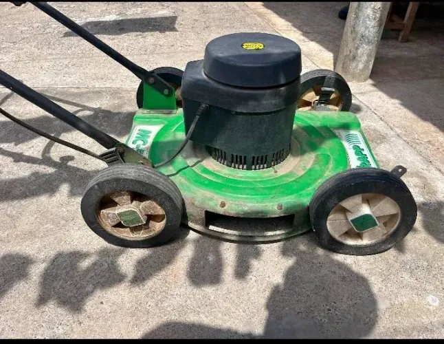 Cortador de grama 