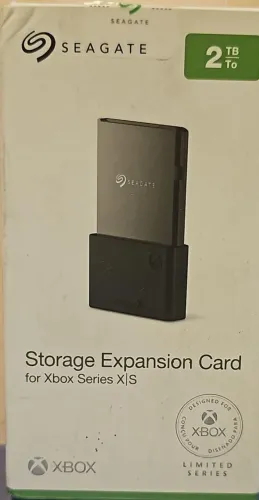 SSD de expansão Xbox Series S/X 2TB 1.700<br>R$ 1.700<br>R$ 1.500