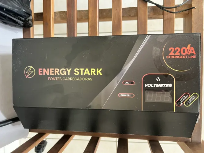 Fonte carregadora Energy Stark
