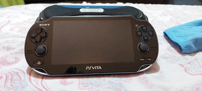 Psvita Bloqueado + fone original