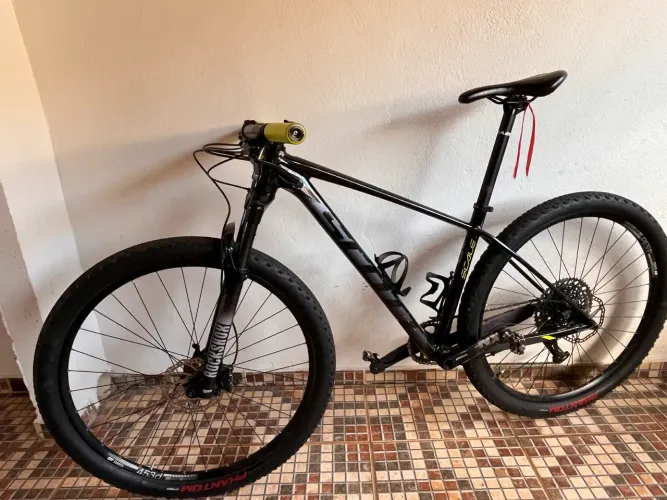 Bicicleta aro 29 scott scale