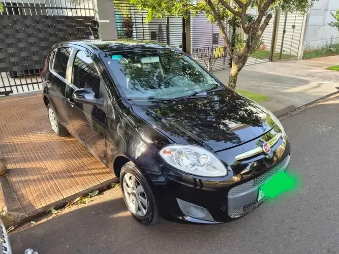 Fiat Palio Attractive 1.0 EVO Fire Flex 8V 5P 2016