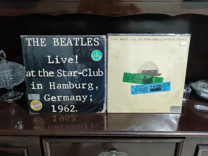 2 Lps Beatles - Live! At The Star-Club in Hamburgo, Germany 1962 / At The Hollywood Bowl