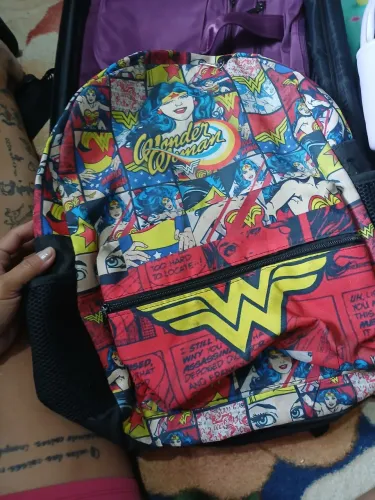 Mochila mulher maravilha