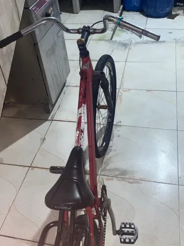 Bike Aro 26 Montada - Pronta para Restaurar ou Usar - Ótimo Custo-Benefício