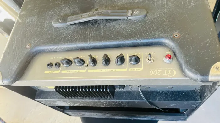 Cubo guitarra Staner stage dragon gt200