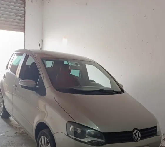 Volkswagen Fox 1.6 MI I Motion Total Flex 8V 5P 2014