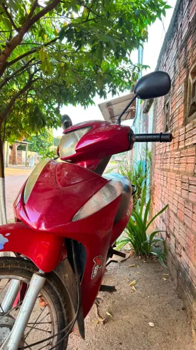 BIZ 125 | R$ 8.500,00