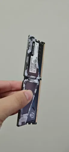 Memória ram DDR4 vulcan 3000mhz 1x8 envio olx pay
