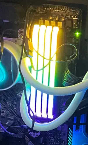 Corsair Vengeance RGB 128GB DDR4 3200MHz (4x32GB)