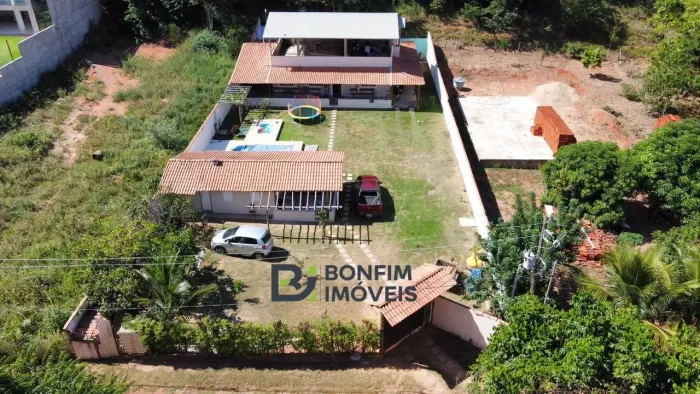 Chácara dos Sonhos à Venda 1.000m² de Lazer e Conforto no Pontal!