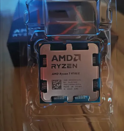 Vendo kit placa mãe e processador am5