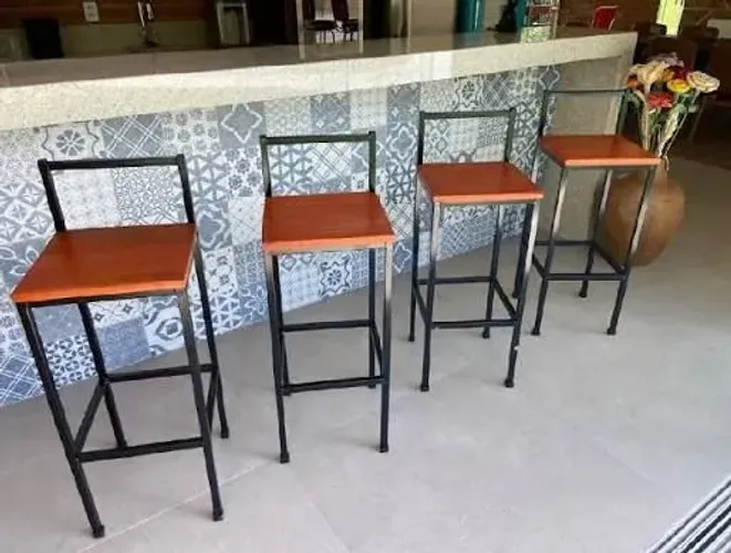 fabricamos Banqueta de ferro SO ESTRUTURA METÁLICA
