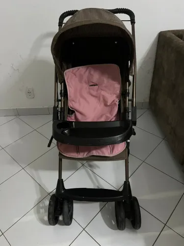Carrinho de bebê