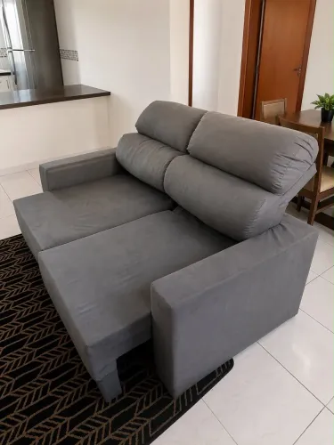 Sofá retrátil e reclinável - 3 lugares