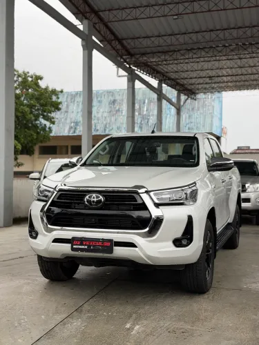 Toyota Hilux CD SRX 4X4 2.8 TDI 16V Diesel Aut. 2026