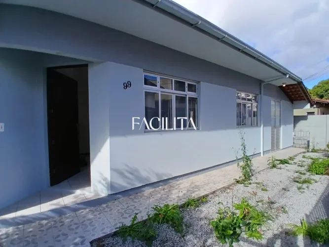 Casa com 4 quartos no bairro Trindade, Florianópolis