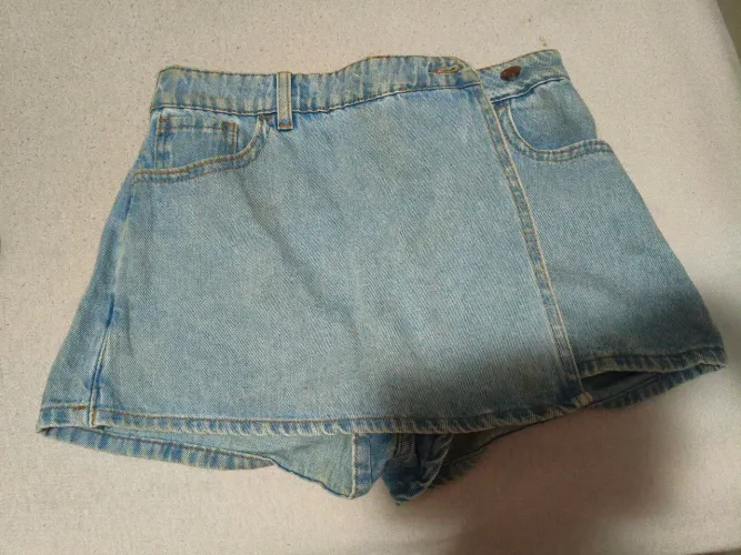 Short saia c&a
