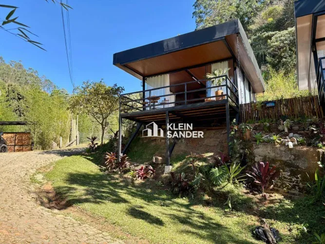 Loft com 1 dormitório à venda, 43 m² por R$ 280.000,00 - Granja Spinelli - Nova Friburgo/R